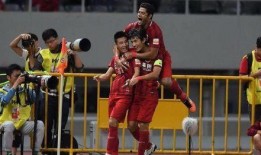 足球名宿爆料网站大全最新,揭秘足坛幕后故事与传奇瞬间